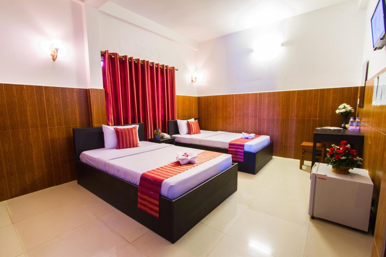Botoum Hotel Sisophon Exterior foto