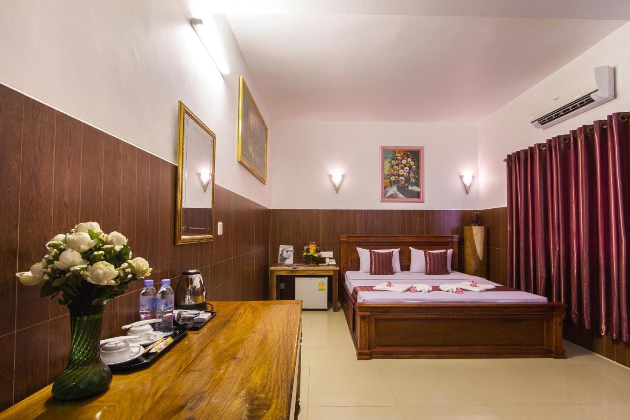 Botoum Hotel Sisophon Exterior foto