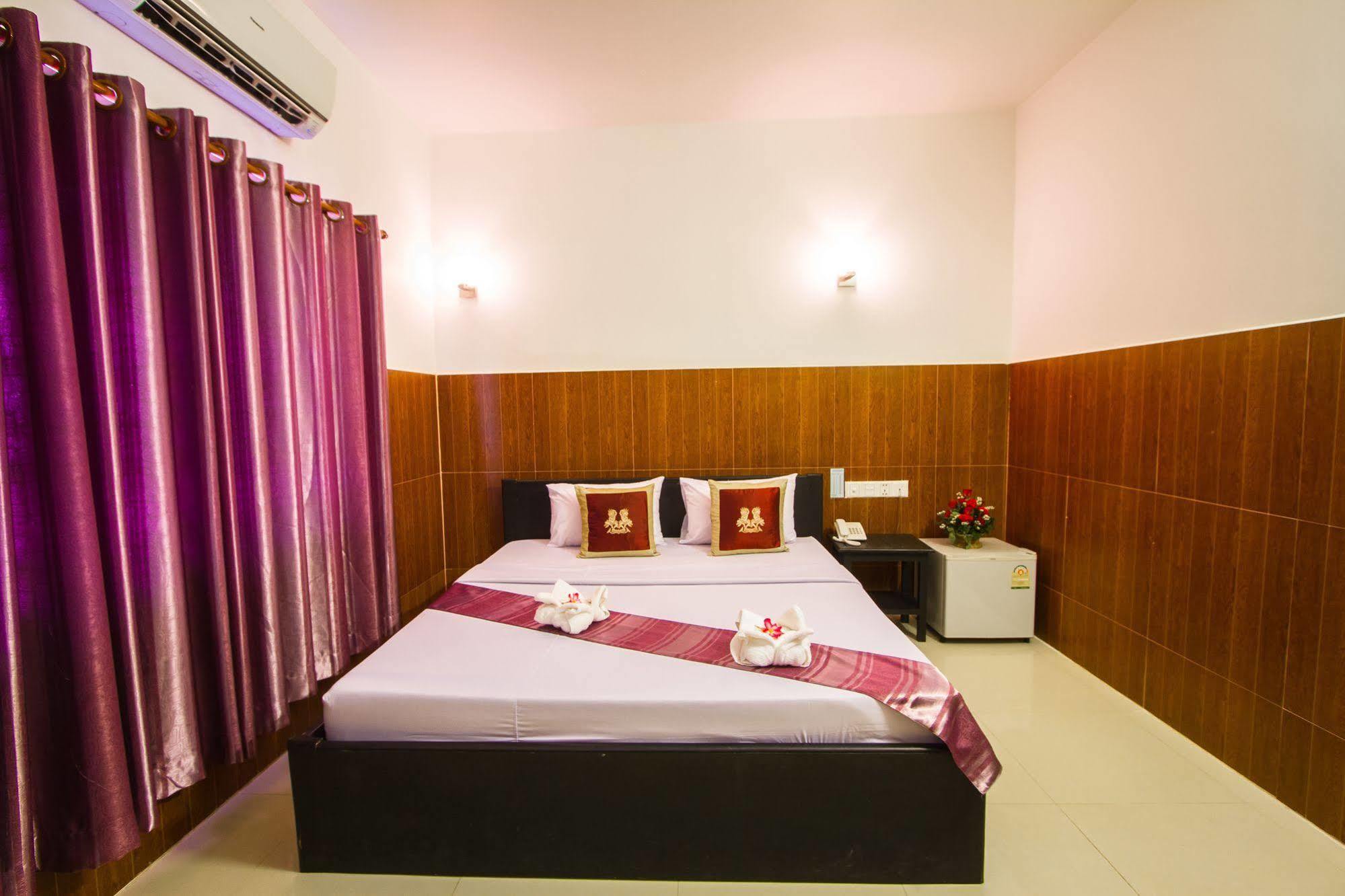 Botoum Hotel Sisophon Exterior foto